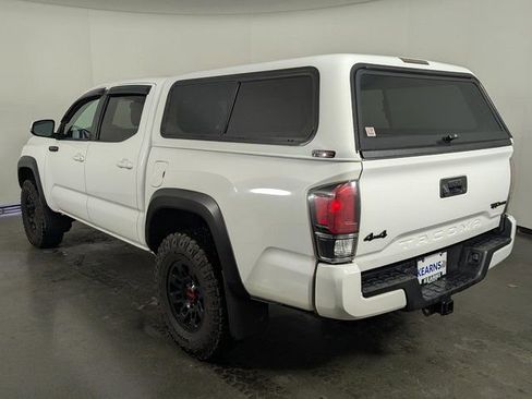 Used 2018 Toyota Tacoma TRD Pro image 6