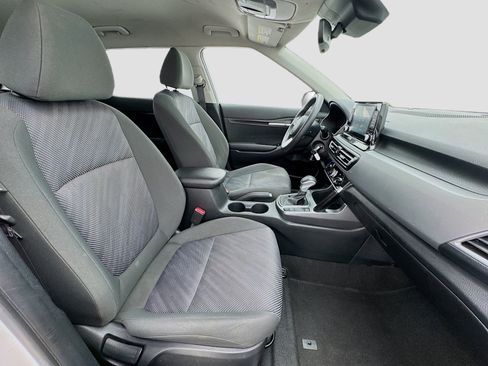 Used 2023 Kia Seltos LX image 18