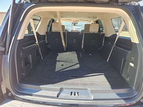 Used 2024 Ford Expedition Max XLT image 24