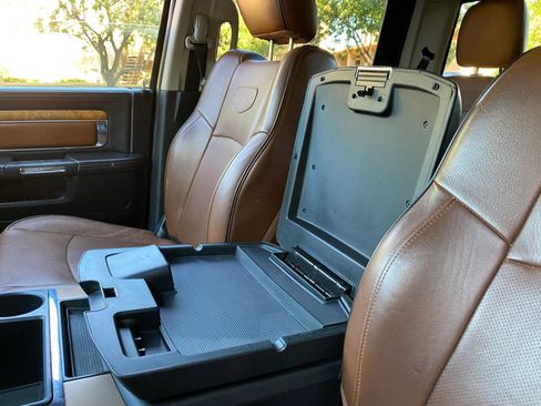 Used 2014 RAM 2500 Longhorn w/ Convenience Group AWD/4WD image 58