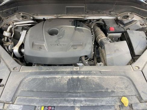 Used 2019 Volvo XC90 T6 Momentum w/ Protection Package Premier image 27