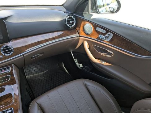 Used 2019 Mercedes-Benz E 450 4MATIC Wagon image 21
