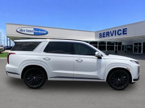 Certified 2025 Hyundai Palisade Calligraphy AWD/4WD image 9