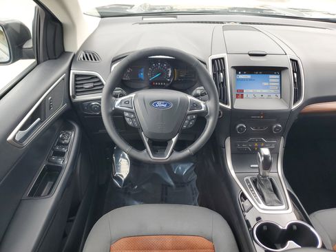 Used 2018 Ford Edge SEL w/ Equipment Group 201A image 20