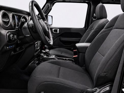 Used 2023 Jeep Wrangler Unlimited w/ Sun & Screen Package AWD/4WD image 19