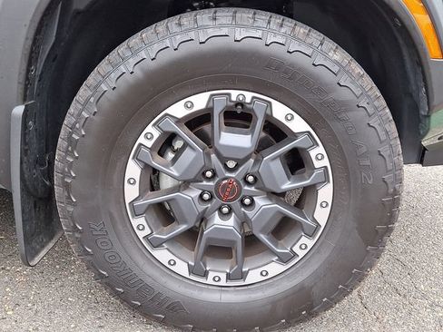 Used 2025 Nissan Frontier PRO-4X w/ Pro Premium Package AWD/4WD image 8