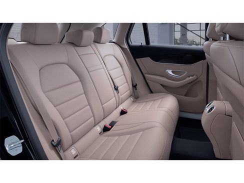 Certified 2021 Mercedes-Benz GLC 300 4MATIC image 5