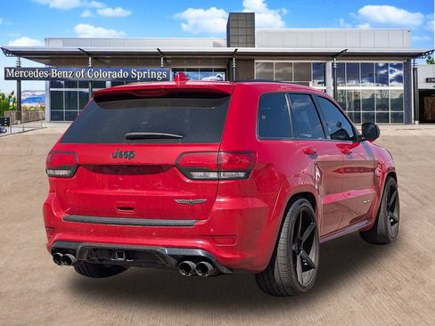 Used 2018 Jeep Grand Cherokee Trackhawk w/ Trailer Tow Group IV AWD/4WD image 7