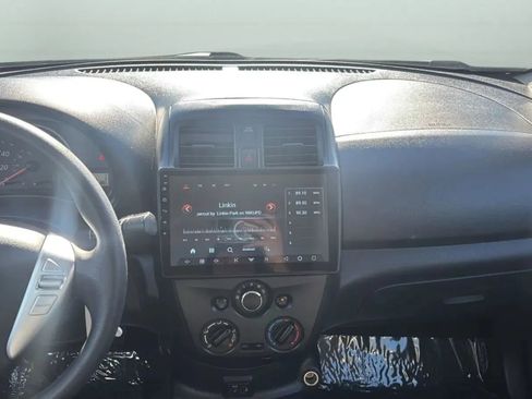 Used 2019 Nissan Versa S Plus FWD image 14