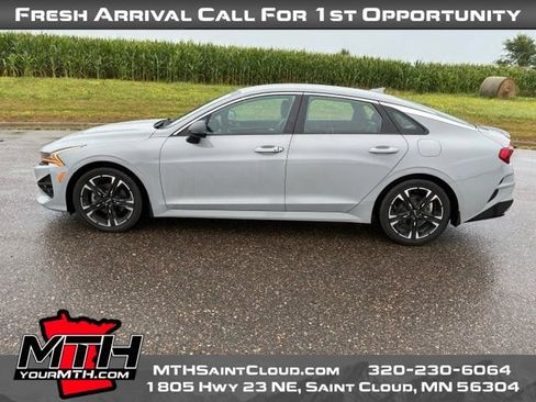 Used 2022 Kia K5 GT-Line AWD/4WD image 5