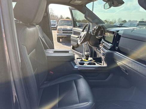 Used 2022 GMC Sierra 1500 Elevation w/ Elevation Premium Package image 35