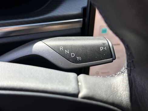 Used 2023 Tesla Model X Plaid image 18