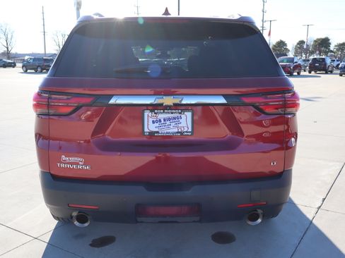 Used 2023 Chevrolet Traverse LT image 7