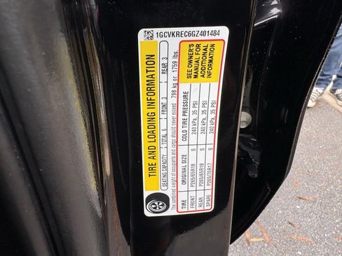 Used 2016 Chevrolet Silverado 1500 LT w/ All Star Edition image 44