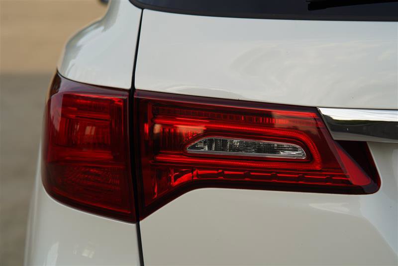 Used 2019 Acura MDX SH-AWD image 34