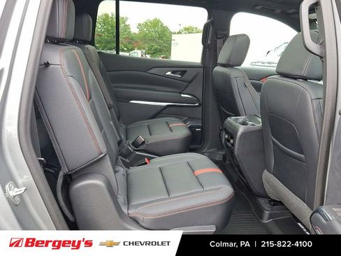 Certified 2024 Chevrolet Traverse RS w/ LPO, Floor Liner Package image 31