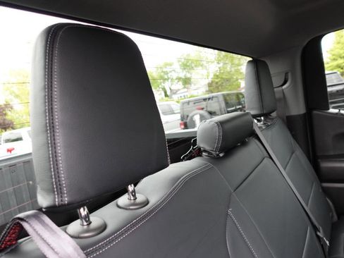 Used 2023 GMC Sierra 1500 Pro w/ Graphite Edition AWD/4WD image 30