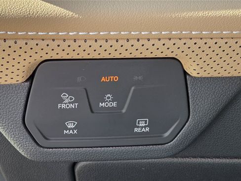 New 2026 Volkswagen Atlas Cross Sport SE AWD/4WD image 15