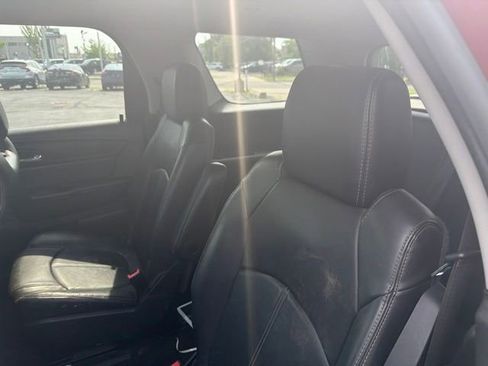 Used 2014 GMC Acadia SLT FWD image 4