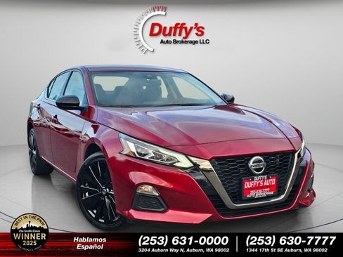 Used 2022 Nissan Altima 2.5 SR image 1