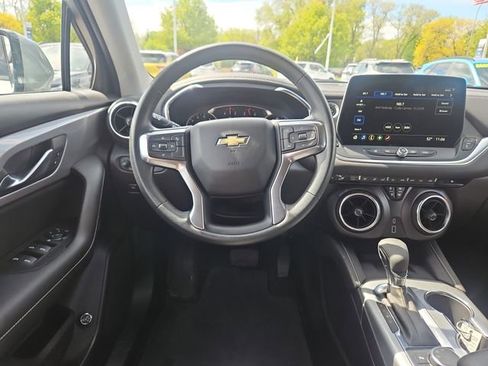 Used 2024 Chevrolet Blazer LT w/ Convenience Package FWD image 14