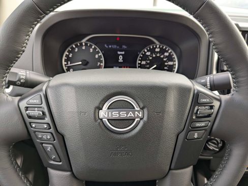 New 2026 Nissan Frontier SV AWD/4WD image 12