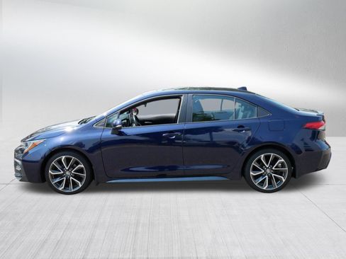 Used 2020 Toyota Corolla XSE FWD image 4