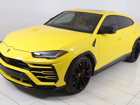 Used 2019 Lamborghini Urus image 35