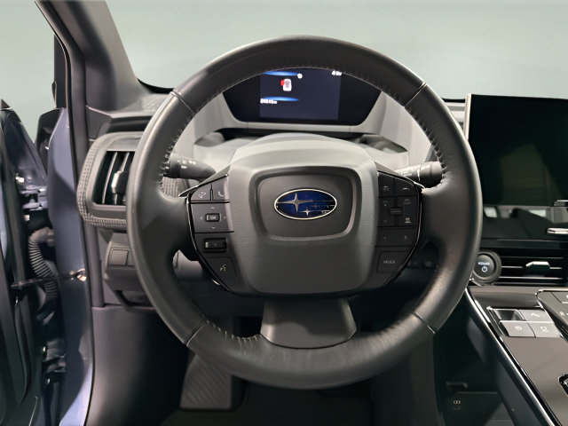 Used 2023 Subaru Solterra AWD image 17
