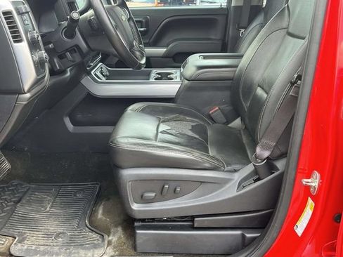 Used 2017 Chevrolet Silverado 1500 LTZ Z71 w/ LTZ Plus Package AWD/4WD image 13
