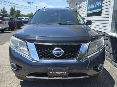 Used 2015 Nissan Pathfinder SV w/ Trailer Tow Package AWD/4WD image 8