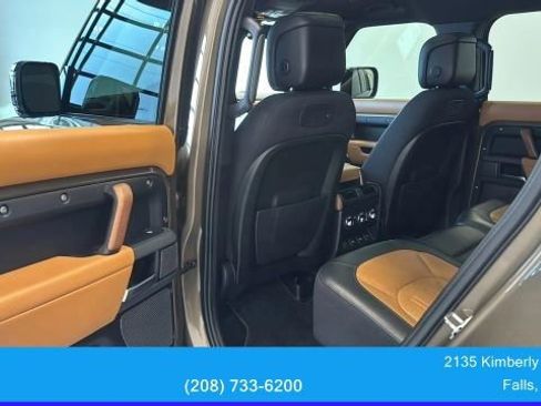 Used 2020 Land Rover Defender 110 X AWD/4WD image 36