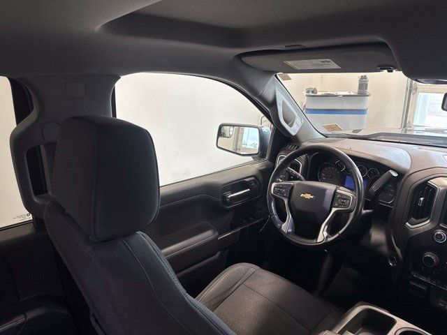 Used 2019 Chevrolet Silverado 1500 LT w/ All-Star Edition AWD/4WD image 31