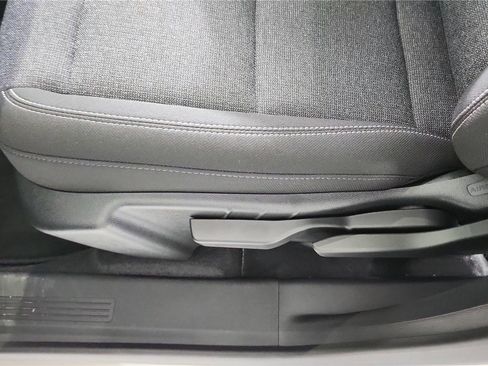 Used 2026 GMC Terrain Elevation w/ Technology Package II FWD image 11
