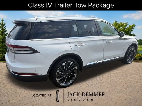 Certified 2024 Lincoln Aviator Reserve w/ Equipment Group 201A AWD/4WD image 7