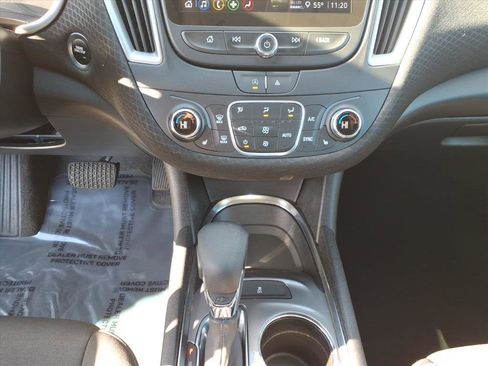 Used 2023 Chevrolet Malibu LT image 23