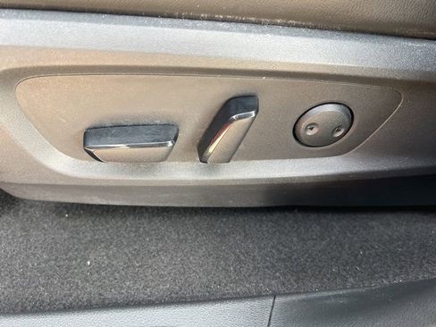 Certified 2023 Nissan Pathfinder SL w/ SL Premium Package image 48