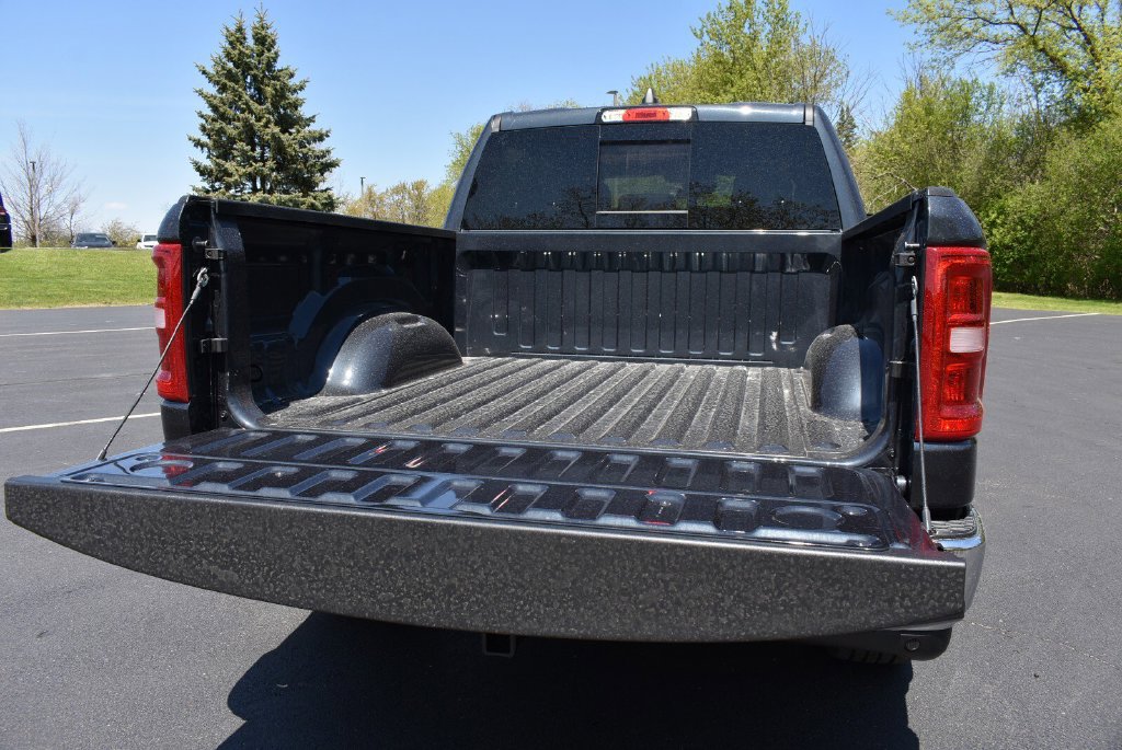 New 2026 RAM 1500 Big Horn AWD/4WD image 28