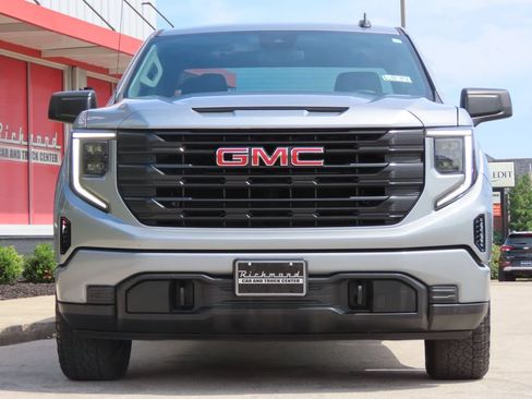 Used 2023 GMC Sierra 1500 Pro w/ Graphite Edition AWD/4WD image 6
