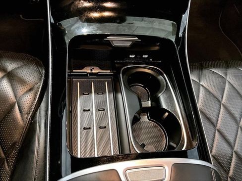 Used 2022 Mercedes-Benz S 580 4MATIC Sedan image 26