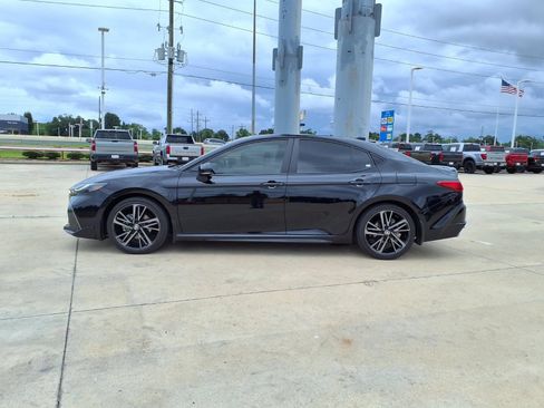 Certified 2025 Toyota Camry XSE FWD image 8