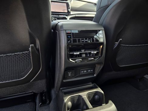 New 2026 Jeep Grand Cherokee L Limited image 29