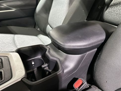 Used 2024 Toyota RAV4 XLE image 21