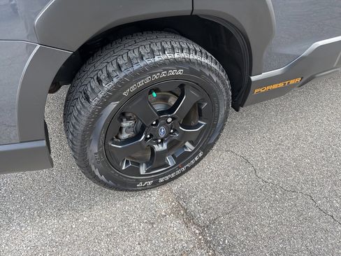 Used 2022 Subaru Forester Wilderness w/ Wilderness Package image 6