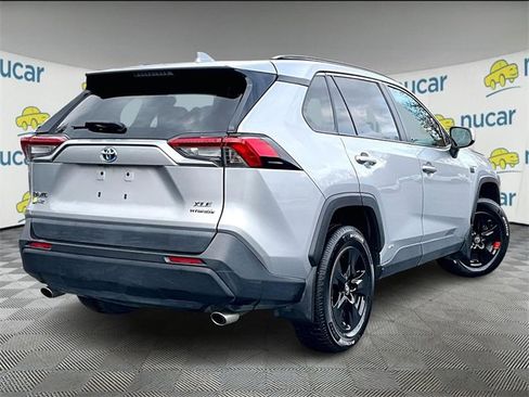 Used 2019 Toyota RAV4 XLE image 13