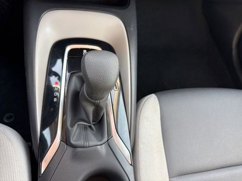 Certified 2024 Toyota Corolla LE image 28