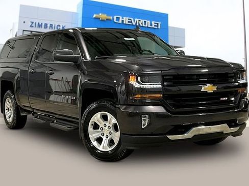 Used 2015 GMC Sierra 1500 SLT w/ SLT Crew Cab Value Package image 1