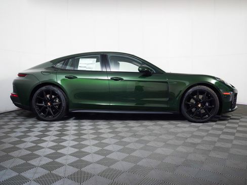 New 2026 Porsche Panamera image 9