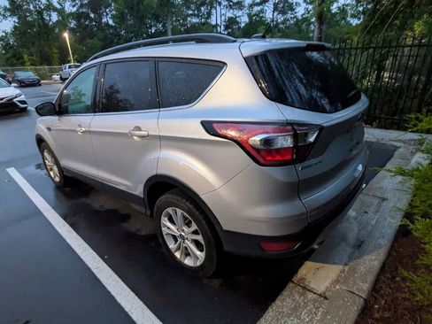 Used 2018 Ford Escape SE AWD/4WD image 4