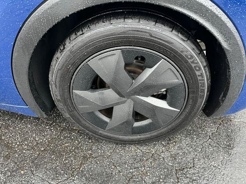 Used 2025 Toyota Prius LE image 23